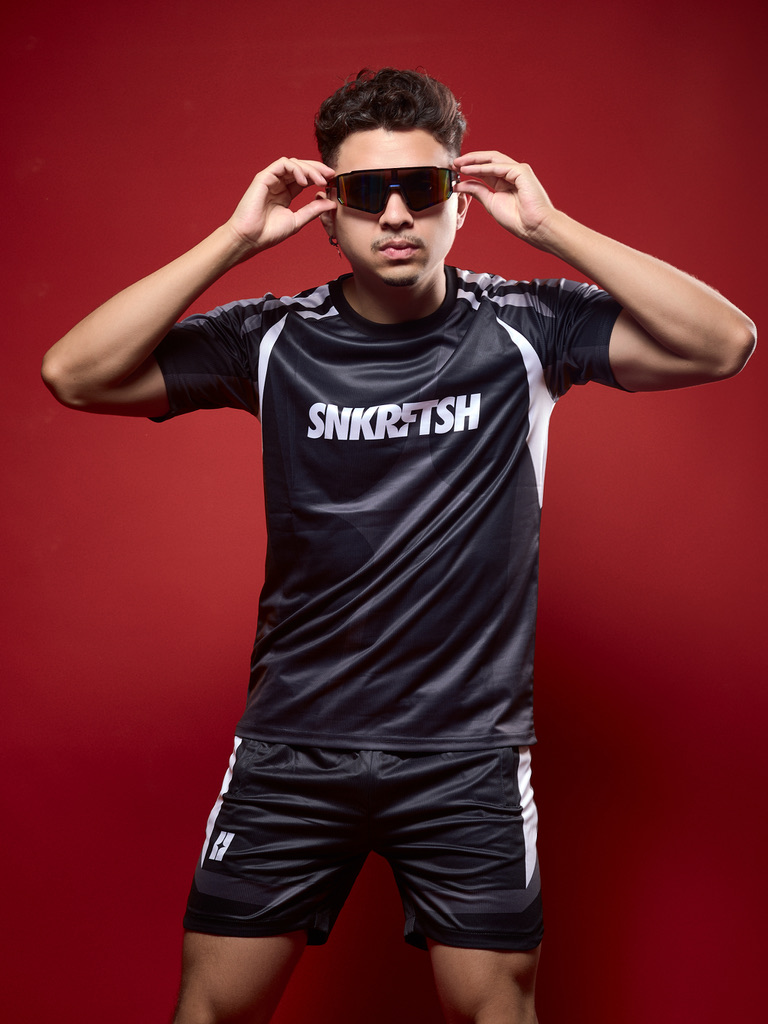 Looks / Sports